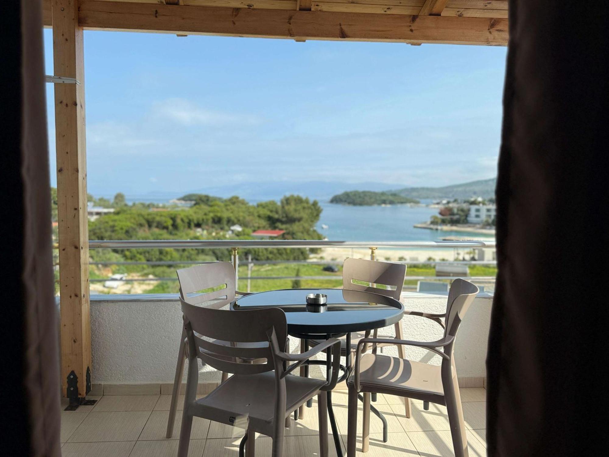 Vila Bilali Apartment Ksamil Bagian luar foto