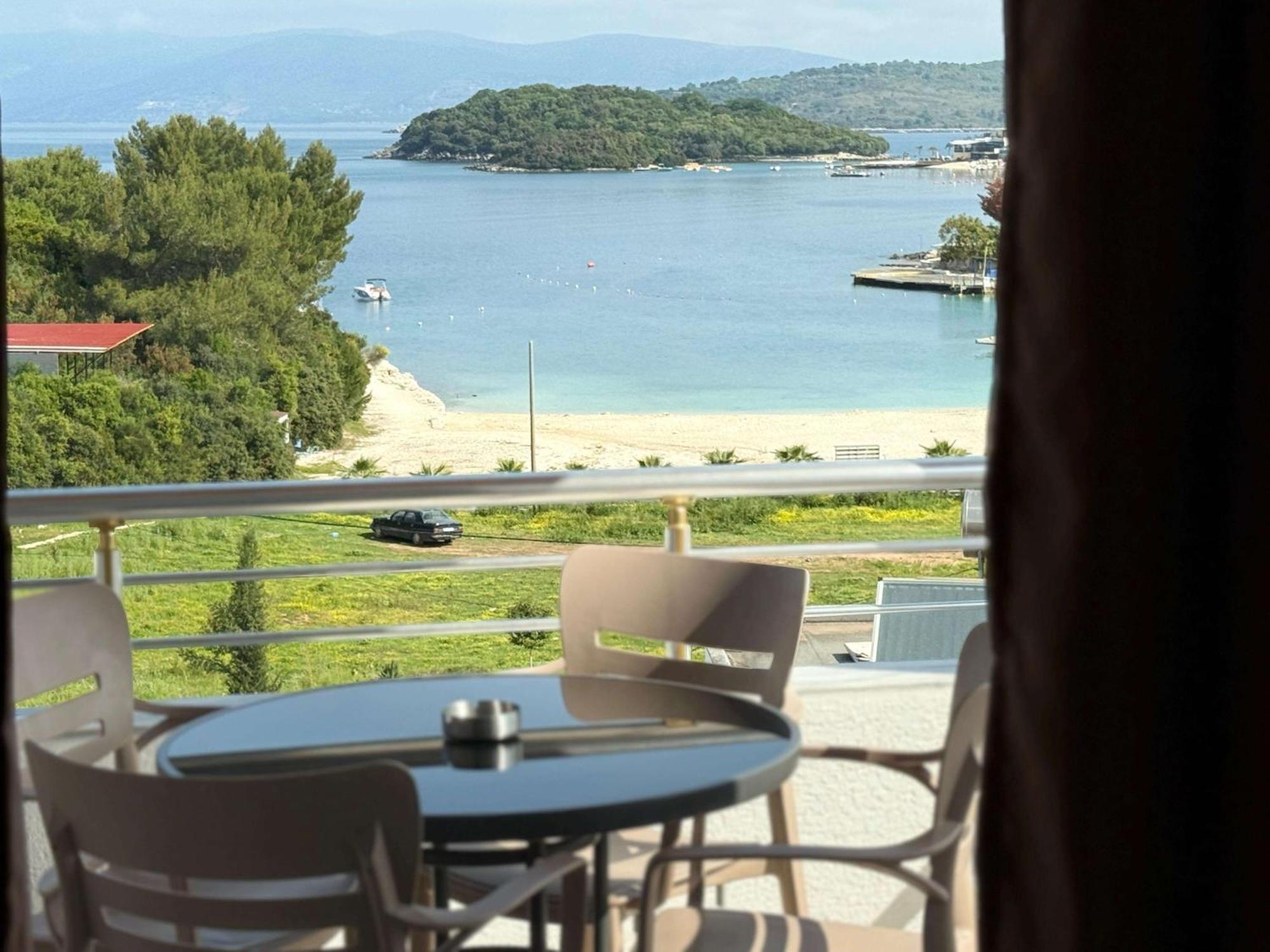 Vila Bilali Apartment Ksamil Bagian luar foto