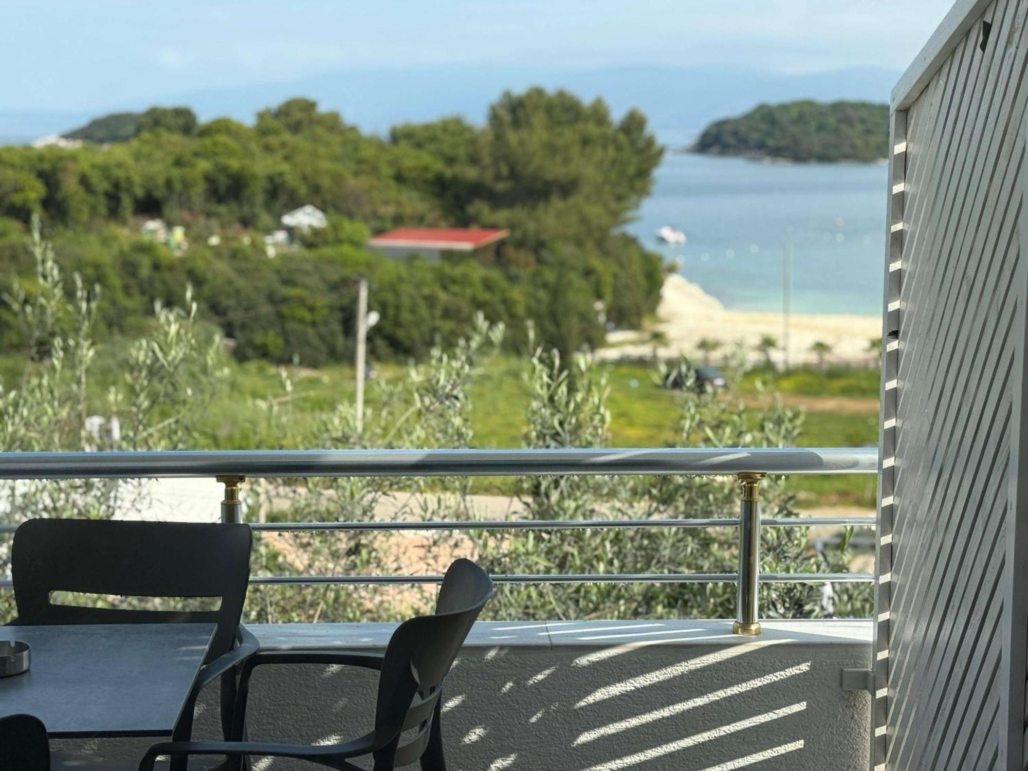 Vila Bilali Apartment Ksamil Bagian luar foto